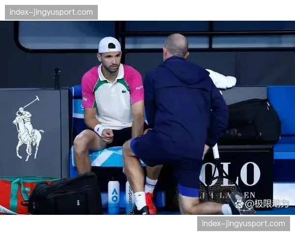 恩贝尔迪拜站首轮淘汰卫冕冠军西西帕斯，交手记录改写为4-1