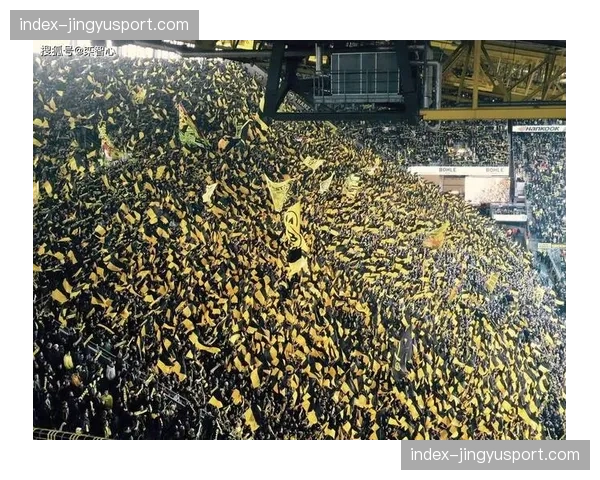 多特蒙德主场威斯特法伦球场申请调整泛光照明系统以利夜赛恢复